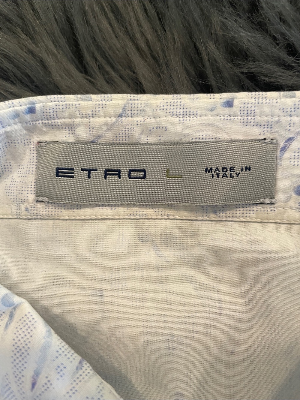 Etro Men's Light Blue Paisley Dress Shirt with Navy Accents - Picture 4 of 7